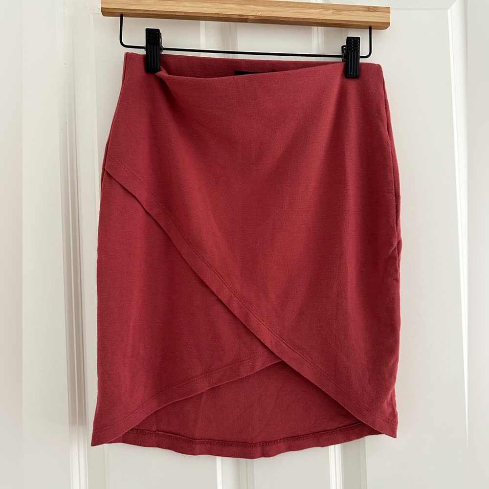 Forever 21 S pink cross front skirt